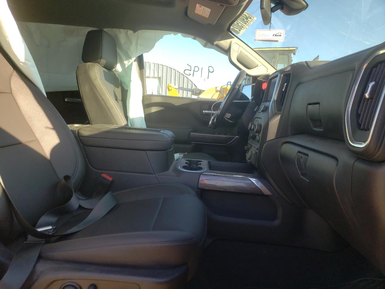 Photo 5 from auction – 2021 CHEVROLET SILVERADO with VIN 3GCUYGED3MG388261