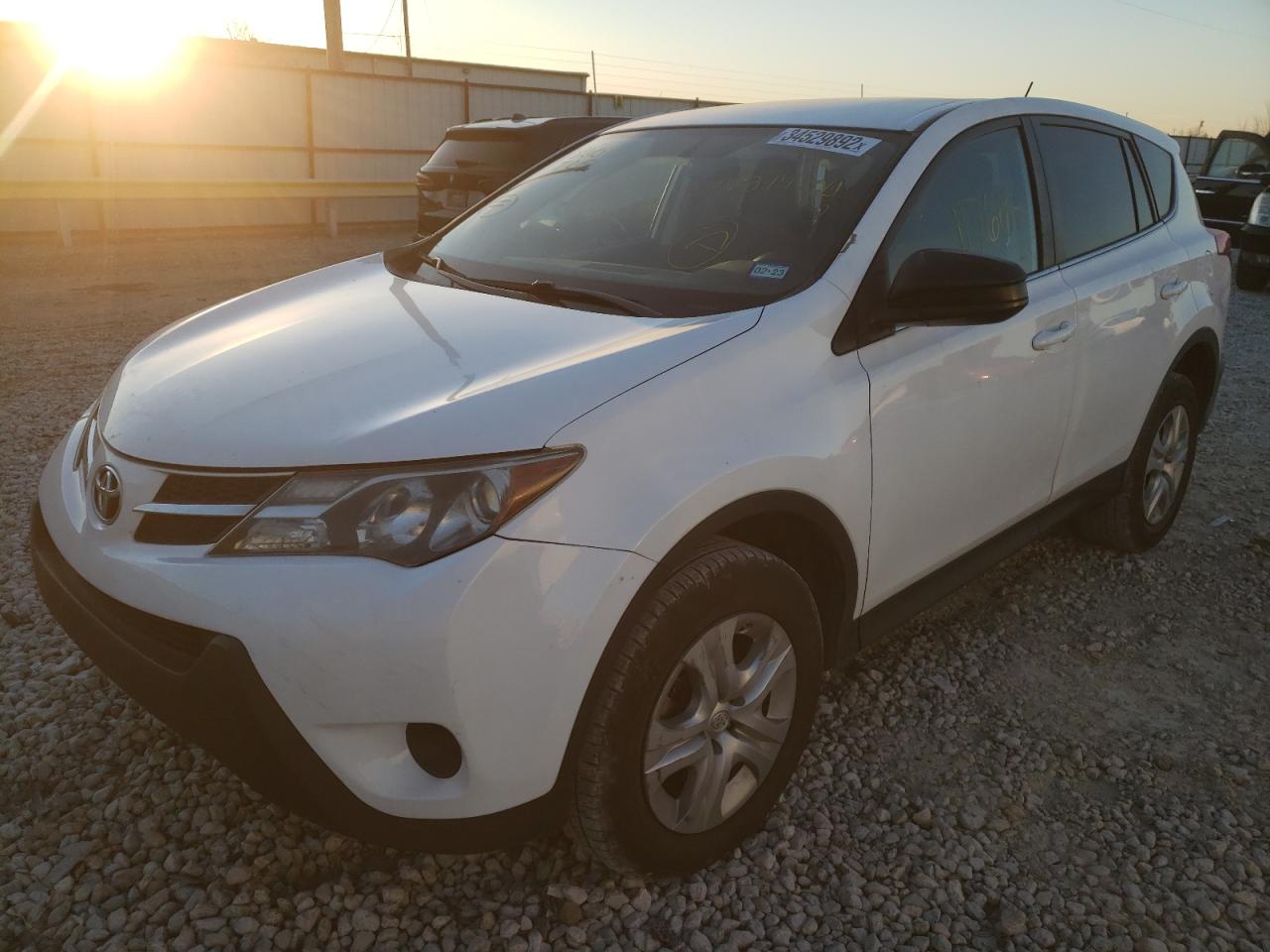 Photo 2 from auction – 2015 TOYOTA RAV4 LE with VIN 2T3ZFREVXFW163743