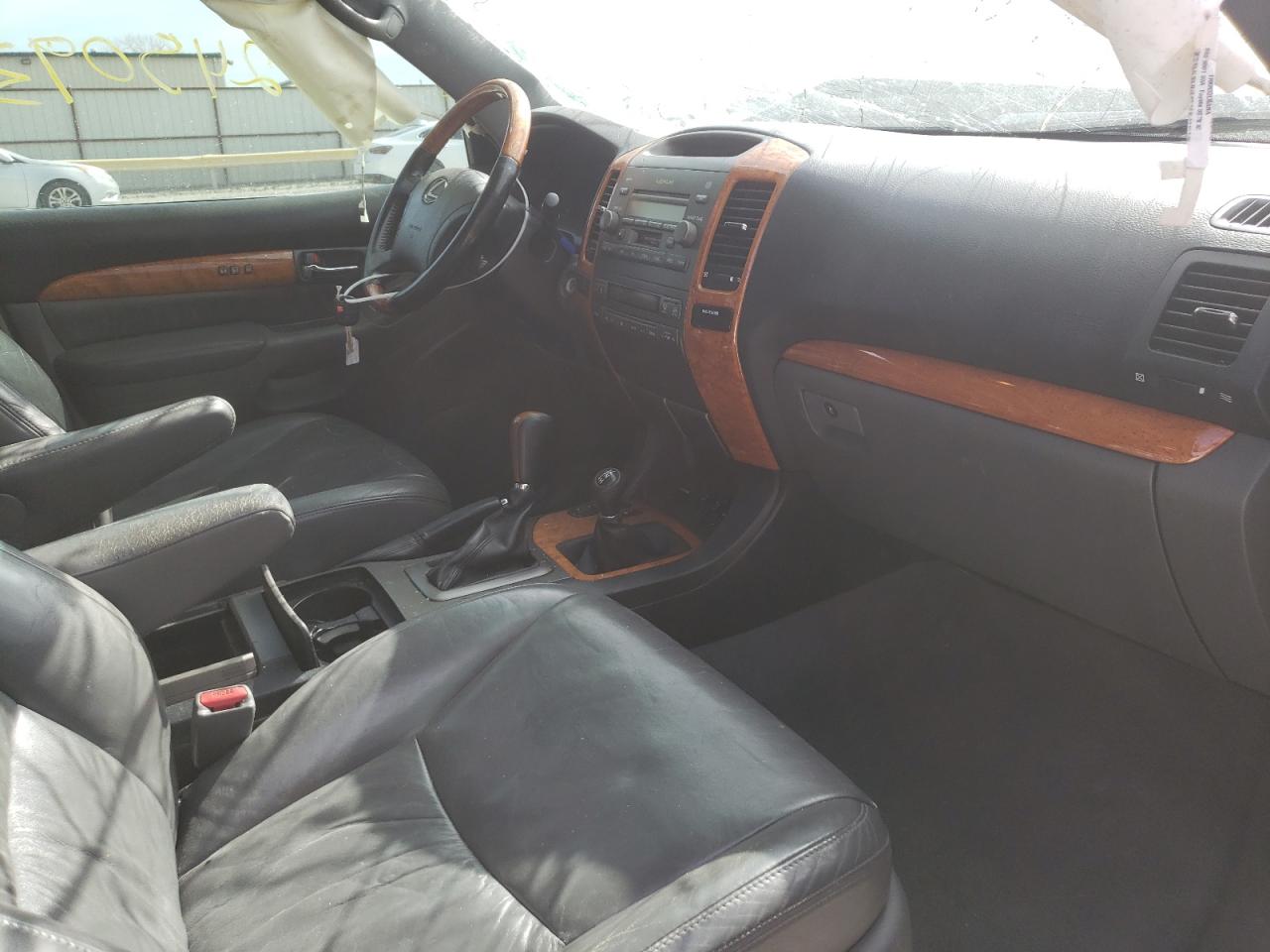 Photo 5 from auction – 2004 LEXUS GX 470 with VIN JTJBT20X740049417