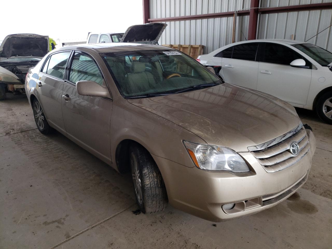 TOYOTA AVALON XL 2007 with VIN 4T1BK36B47U214520 - Photo from auction