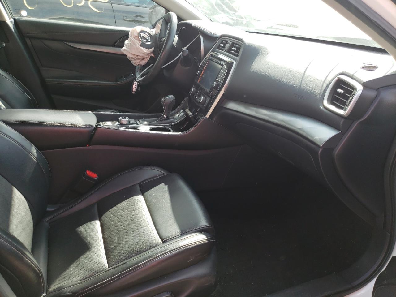 Photo 5 from auction – 2017 NISSAN MAXIMA 3.5 with VIN 1N4AA6AP5HC437055