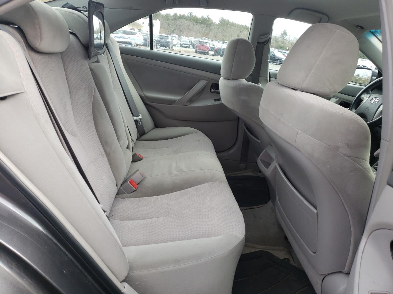 Photo 6 from auction – 2010 TOYOTA CAMRY BASE with VIN 4T4BF3EK8AR017899