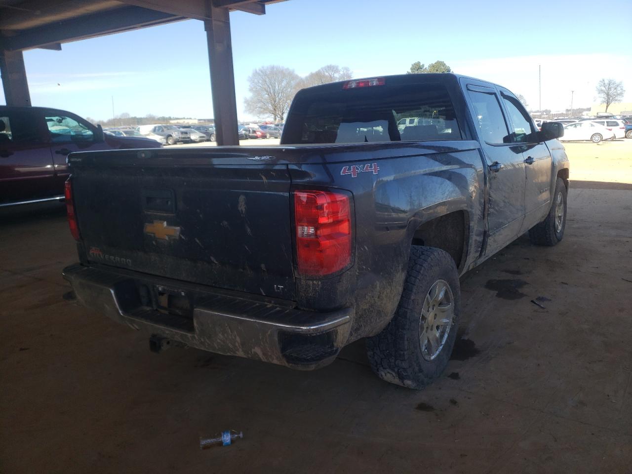 Photo 4 from auction – 2017 CHEVROLET SILVERADO with VIN 3GCUKREC7HG496070