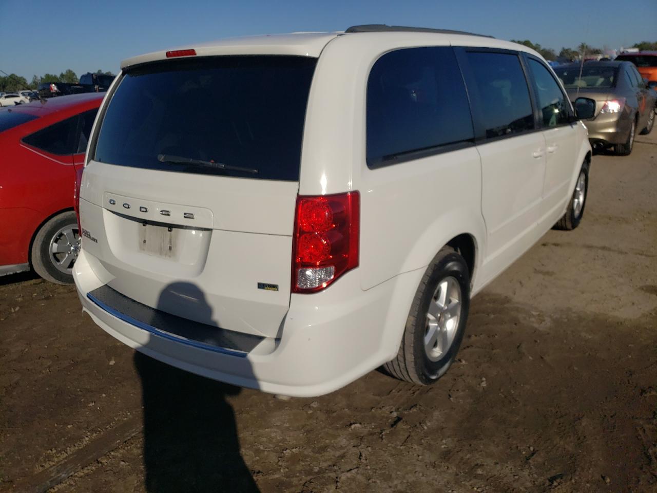 Photo 4 from auction – 2013 DODGE GRAND CARA with VIN 2C4RDGCG6DR651352