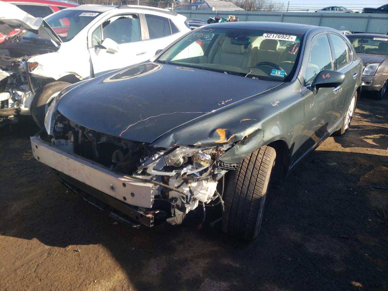 Photo 2 from auction – 2007 LEXUS LS 460 with VIN JTHBL46F475015132