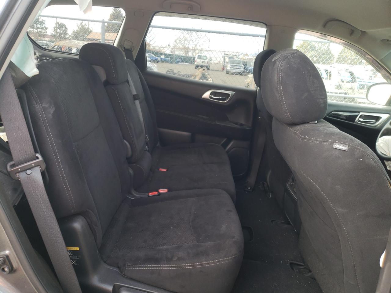 Photo 6 from auction – 2015 NISSAN PATHFINDER with VIN 5N1AR2MM5FC628433