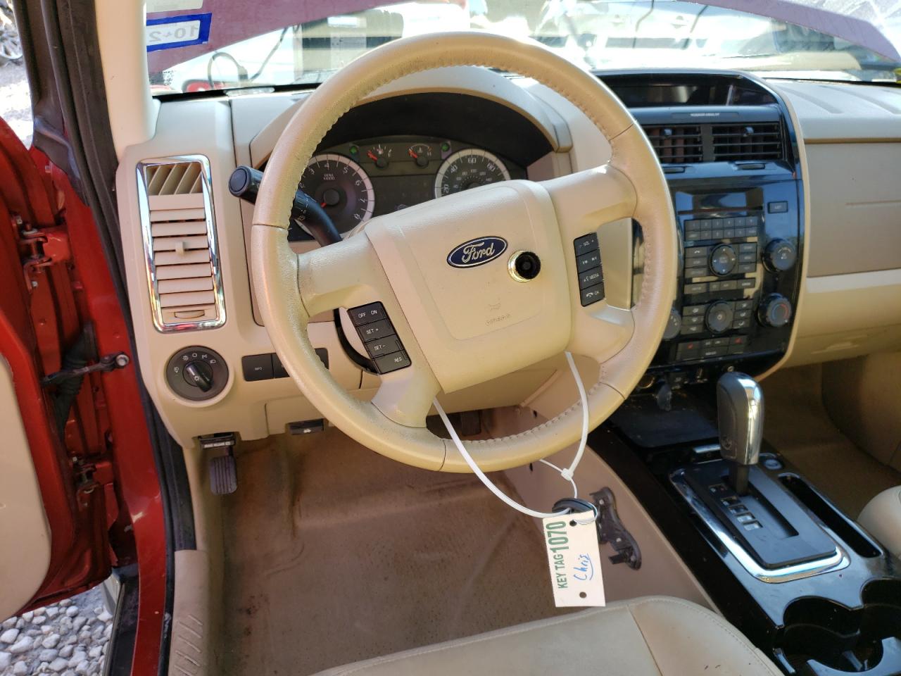 Photo 9 from auction – 2012 FORD ESCAPE LIM with VIN 1FMCU0EG2CKA47574