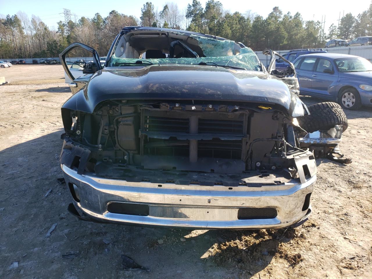 Photo 9 from auction – 2016 RAM 1500 SLT with VIN 1C6RR7GT7GS378005