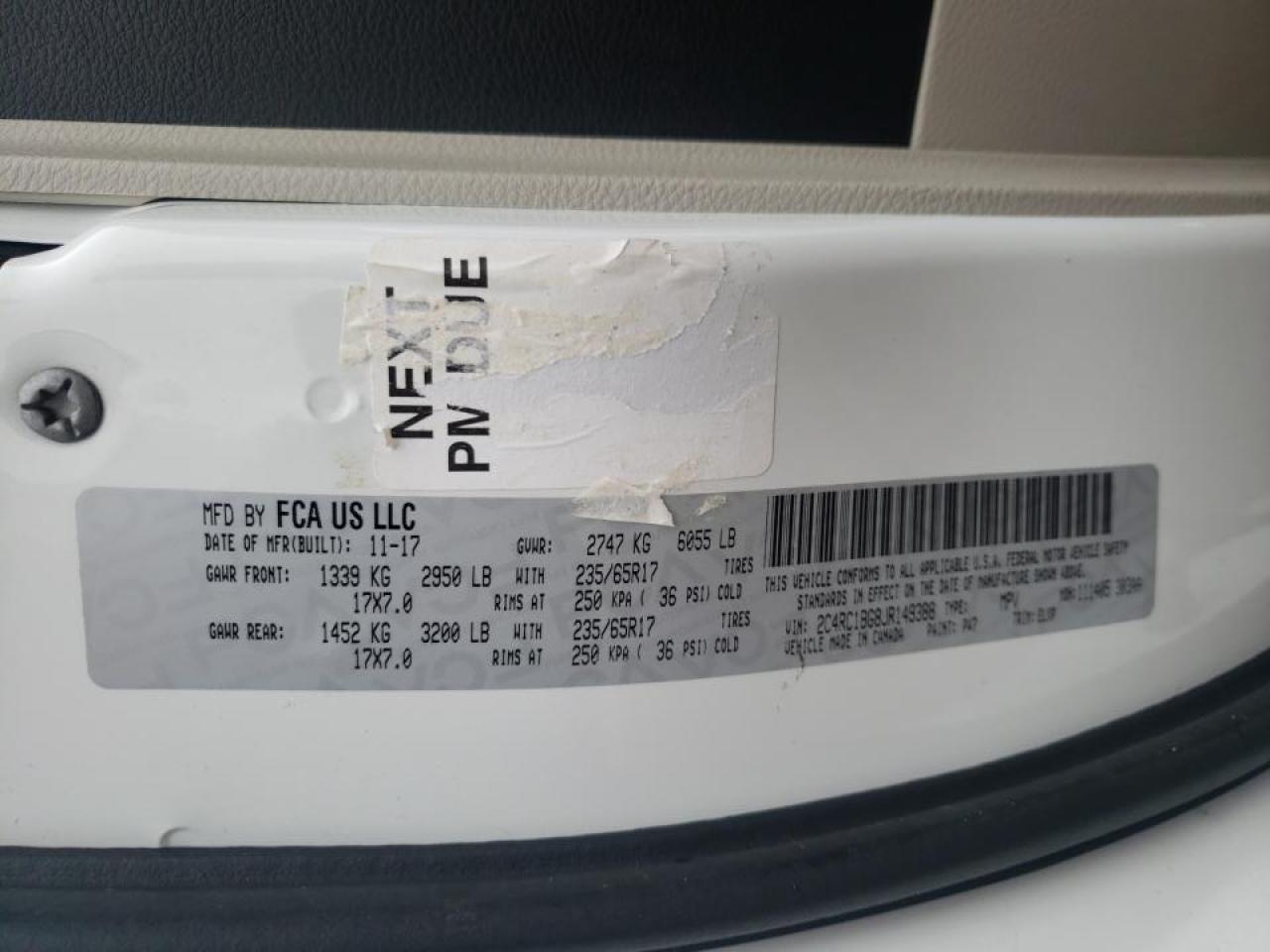 Photo 10 from auction – 2018 CHRYSLER PACIFICA T with VIN 2C4RC1BG8JR149388