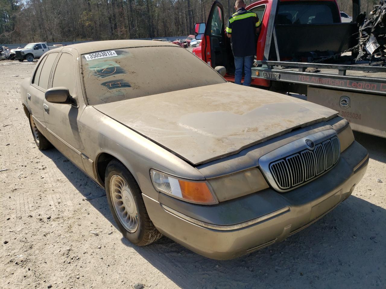MERCURY GRAND MARQ 2002 with VIN 2MEFM75W32X629484 - Photo from auction