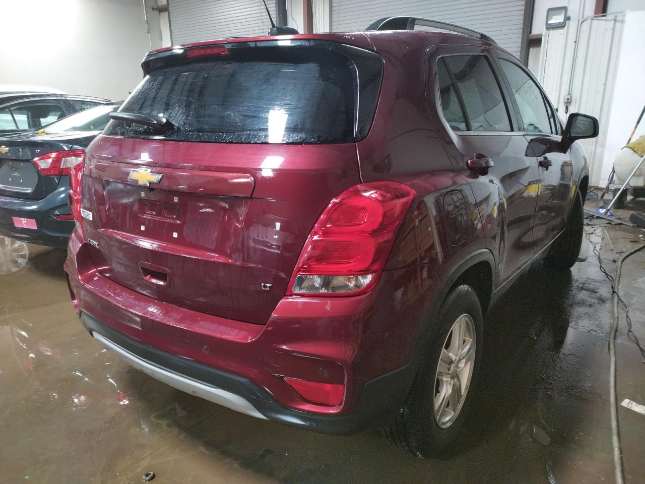 Photo 4 from auction – 2017 CHEVROLET TRAX 1LT with VIN 3GNCJLSB2HL273313