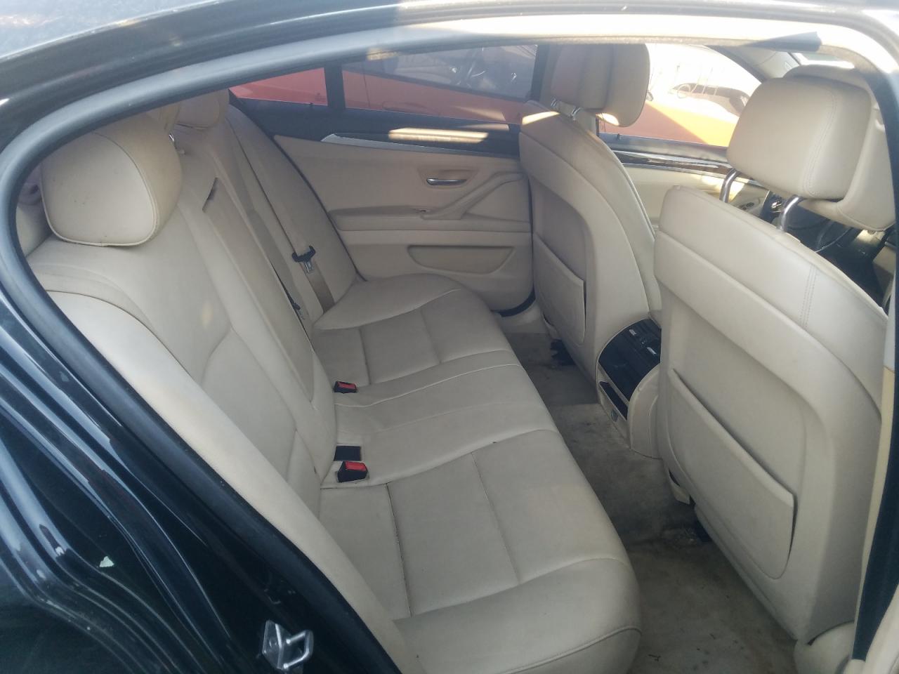 Photo 5 from auction – 2011 BMW 528 I with VIN WBAFR1C55BC743085