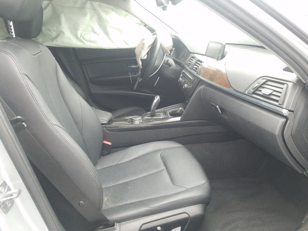 Photo 5 from auction – 2015 BMW 320 I XDRI with VIN WBA3C3G58FNS73946