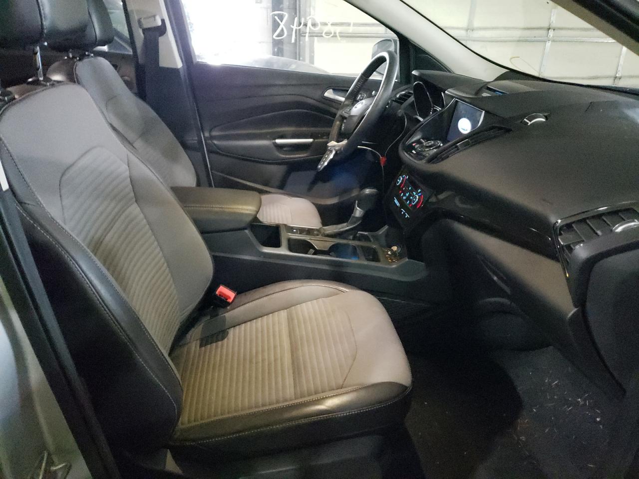 Photo 5 from auction – 2017 FORD ESCAPE TIT with VIN 1FMCU9J99HUB45198