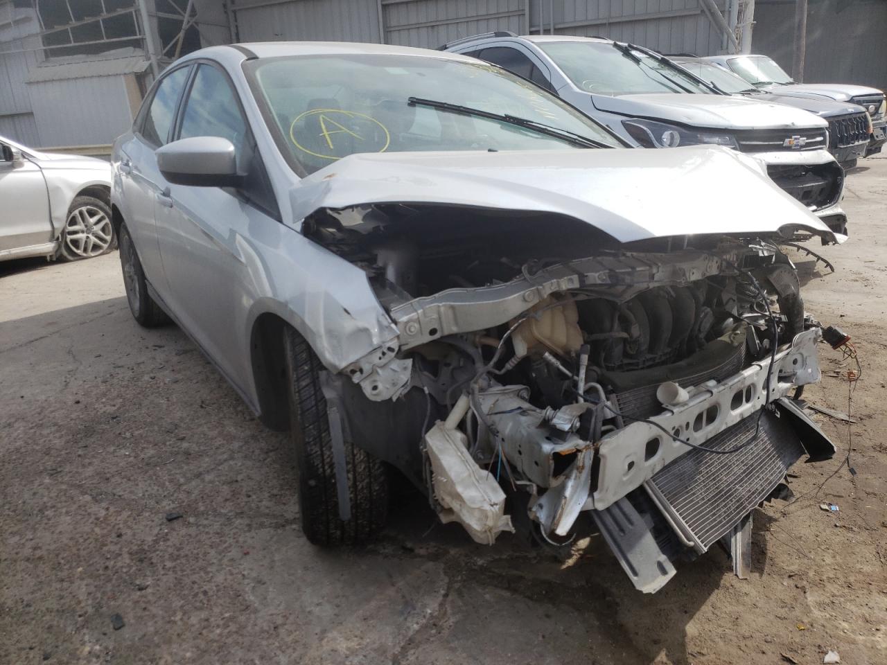 FORD FOCUS SE 2012 with VIN 1FAHP3F22CL269375 - Photo from auction