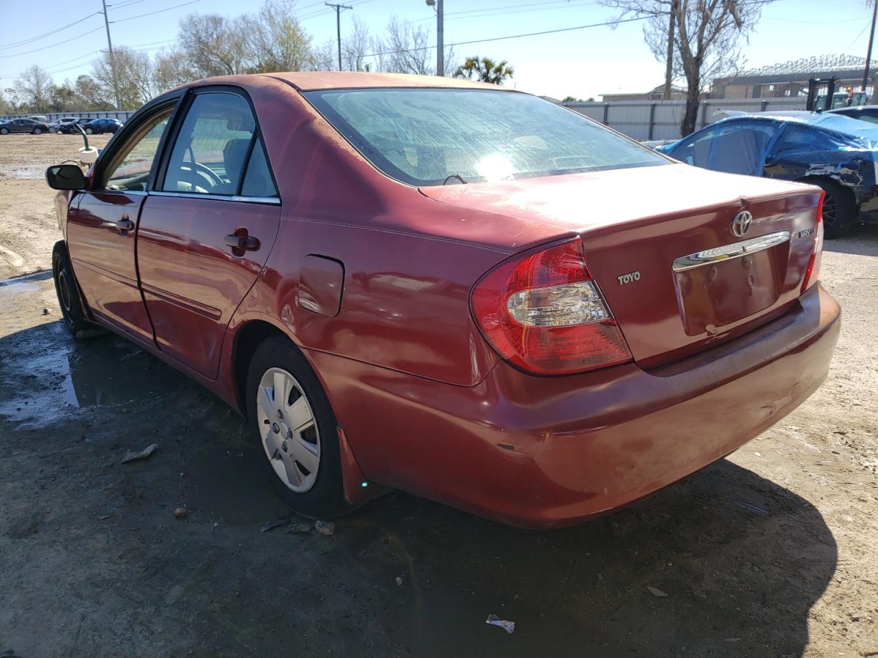 Photo 3 from auction – 2005 TOYOTA CAMRY LE with VIN 4T1BE32K55U078084