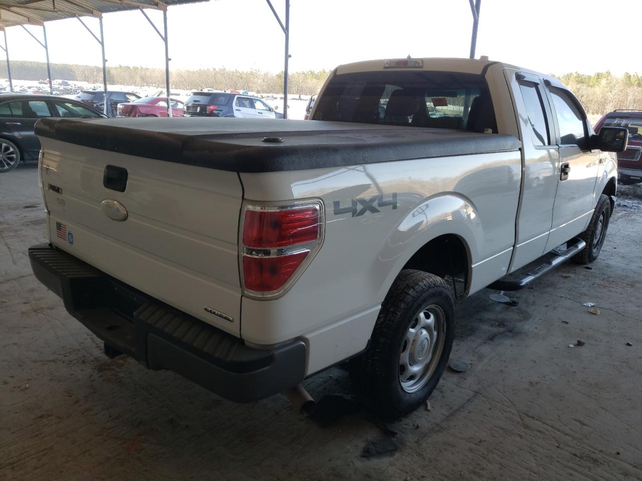 Photo 4 from auction – 2011 FORD F150 SUPER with VIN 1FTFX1EF0BFC66465