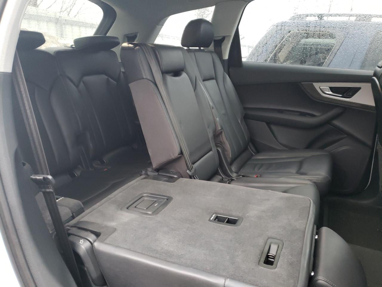 Photo 6 from auction – 2018 AUDI Q7 PREMIUM with VIN WA1AAAF72JD050043