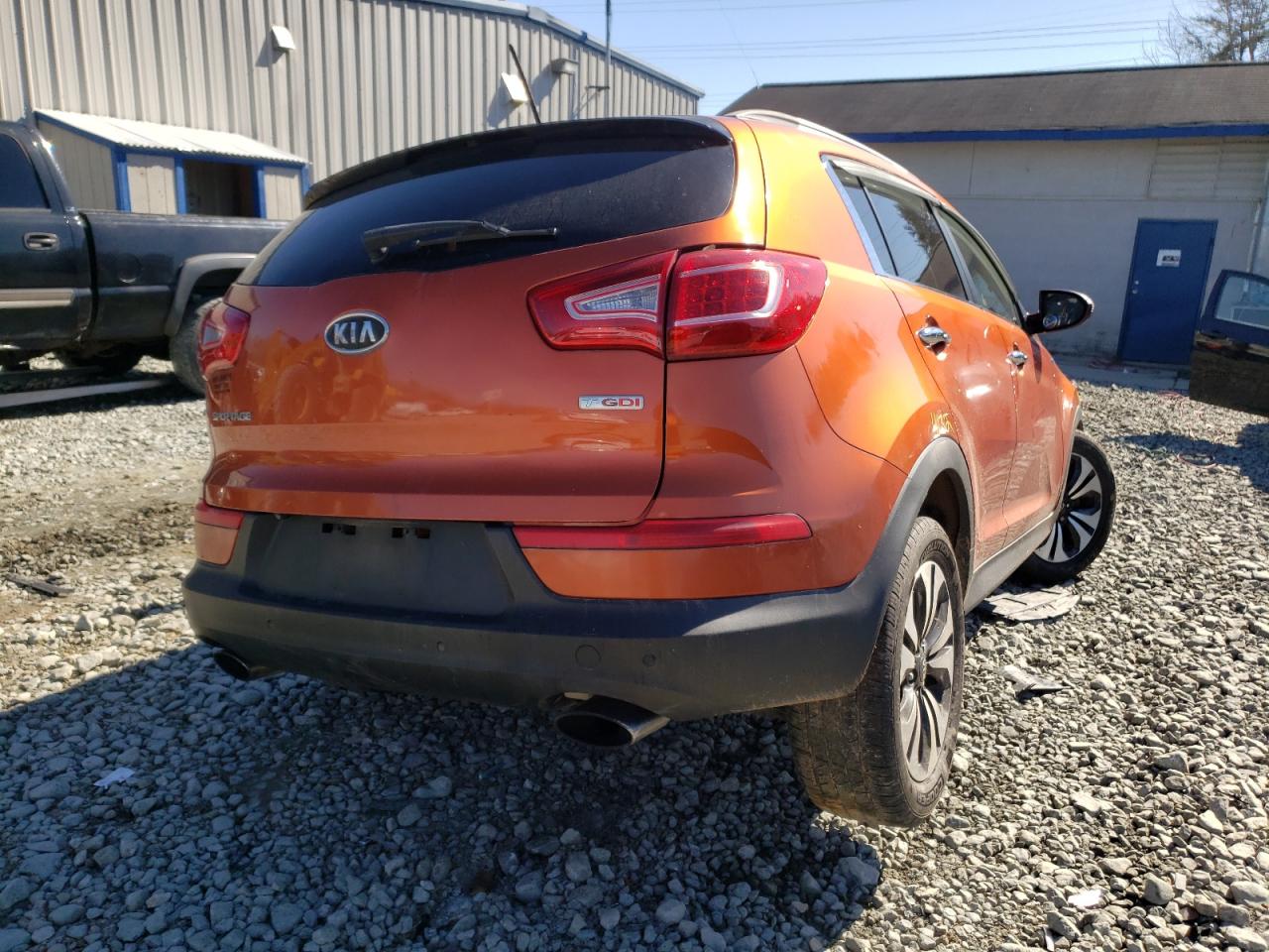 Photo 4 from auction – 2011 KIA SPORTAGE E with VIN KNDPCCA66B7168729