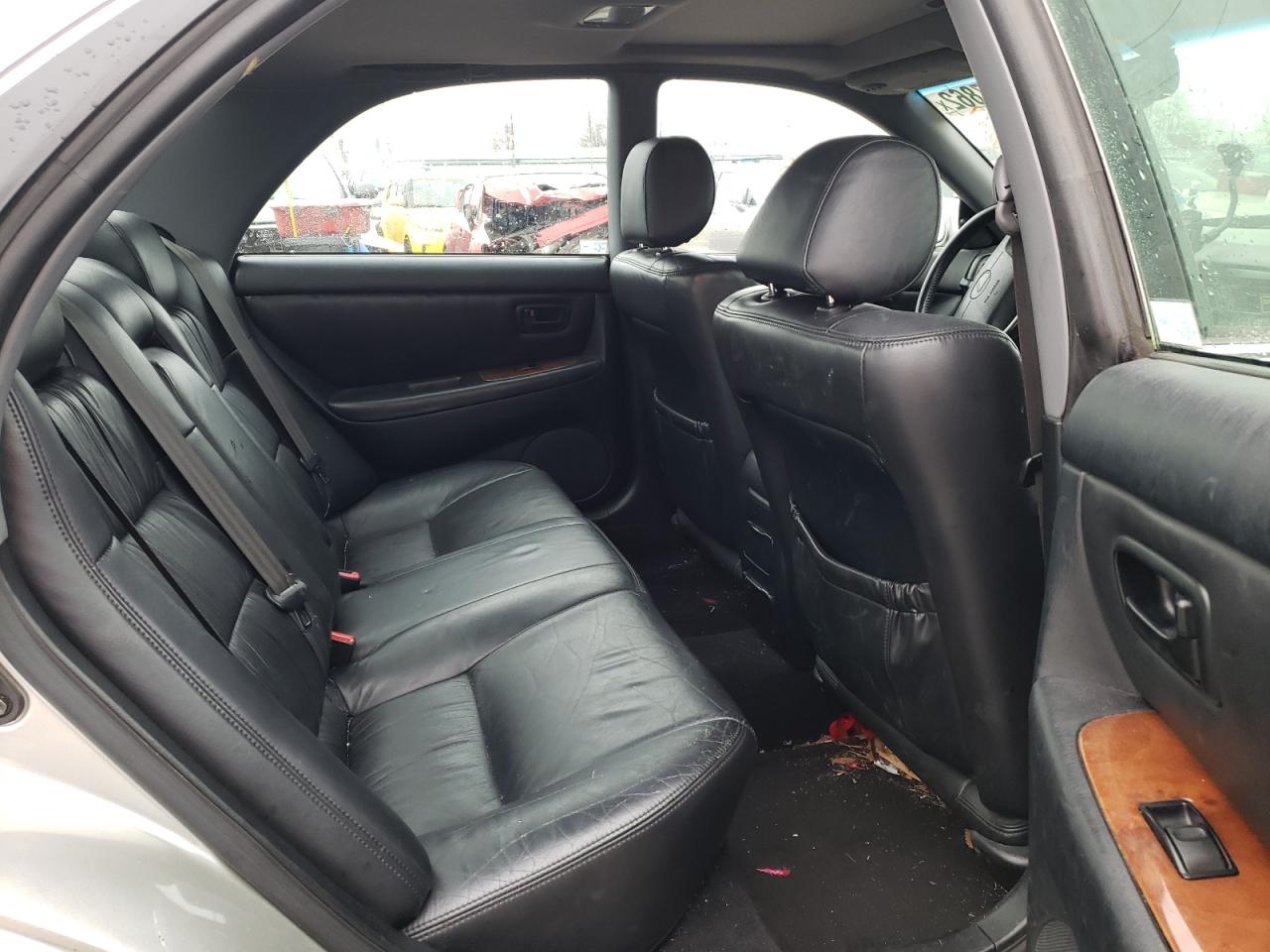 Photo 6 from auction – 2000 LEXUS ES 300 with VIN JT8BF28G4Y5086446