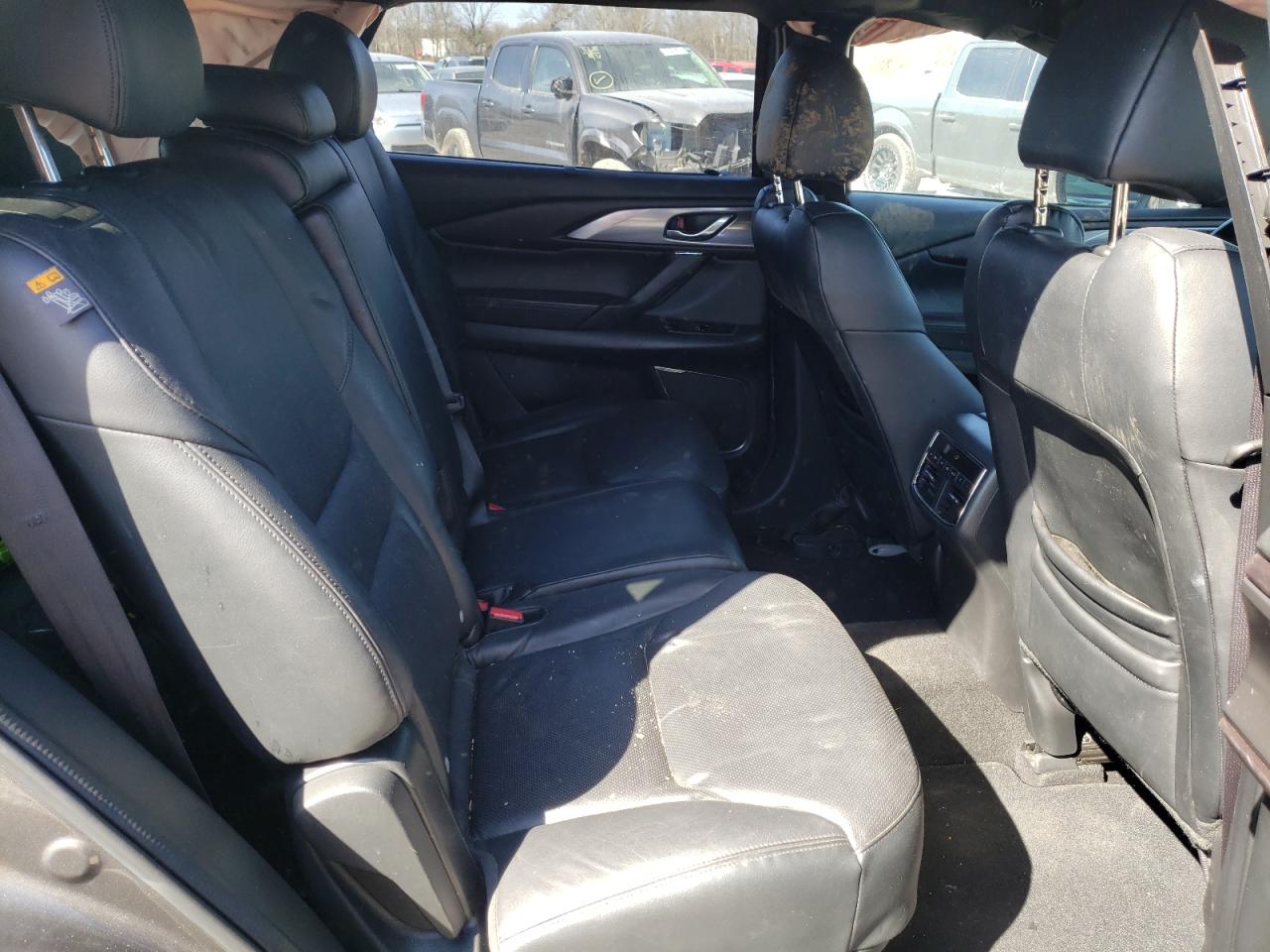 Photo 6 from auction – 2016 MAZDA CX-9 GRAND with VIN JM3TCBDY0G0120477