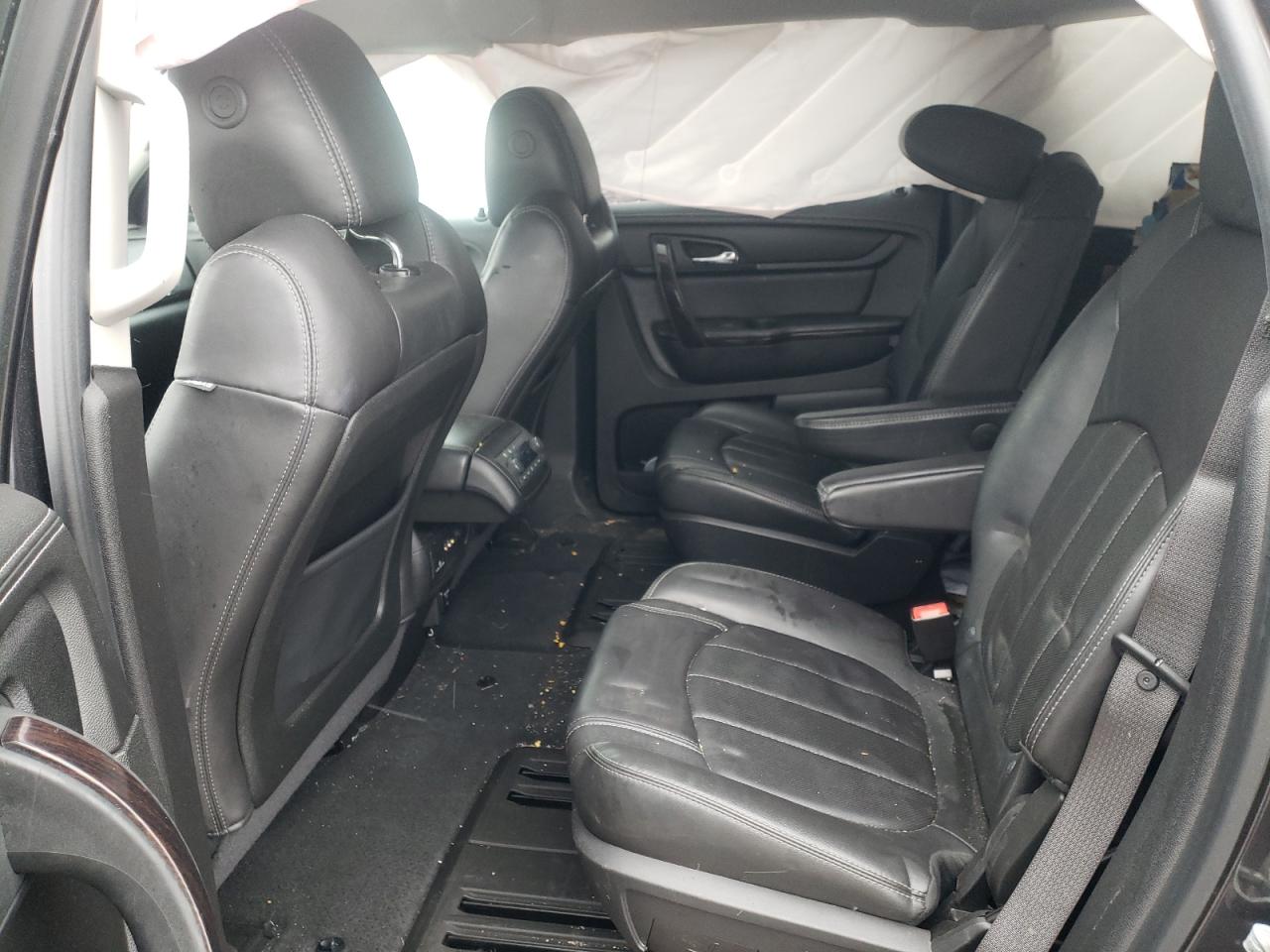 Photo 6 from auction – 2015 CHEVROLET TRAVERSE L with VIN 1GNKVJKD7FJ331622