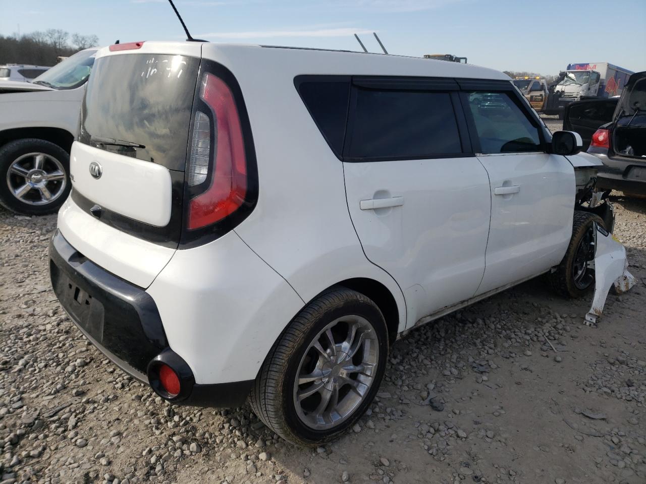 Photo 17 from auction – 2016 KIA SOUL + with VIN KNDJP3A59G7259308