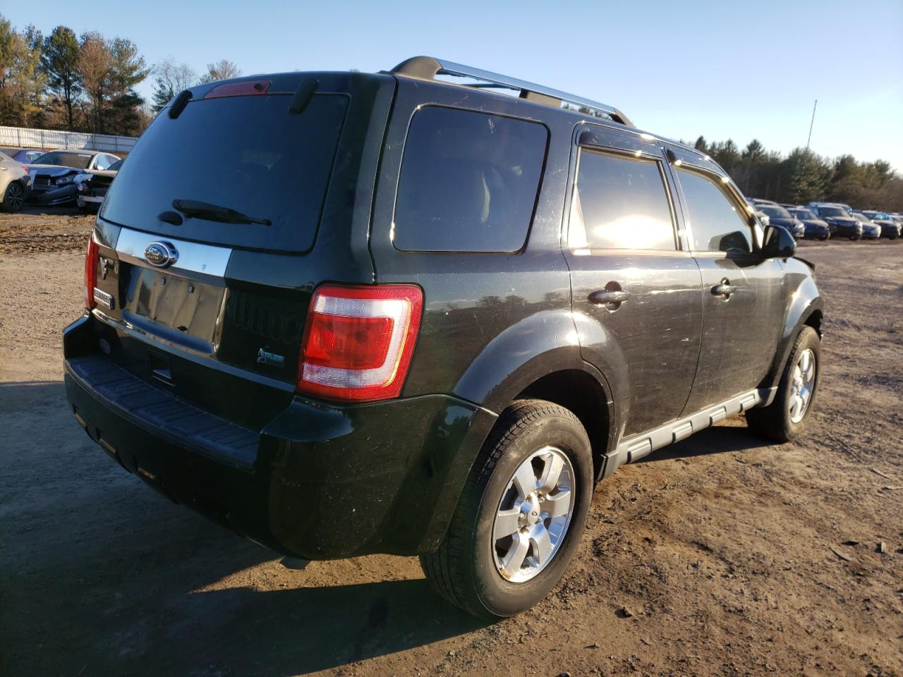 صورة رقم 4 من المزاد - 2011 FORD ESCAPE LIM مع VIN 1FMCU9EG5BKB29754