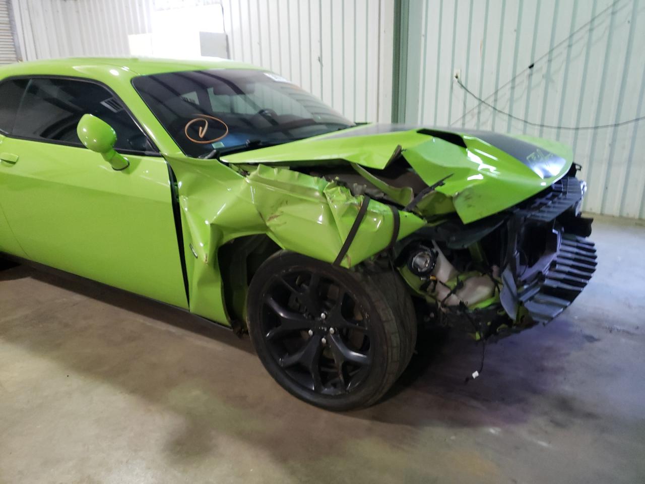 Photo 9 from auction – 2015 DODGE CHALLENGER with VIN 2C3CDZAT4FH711188