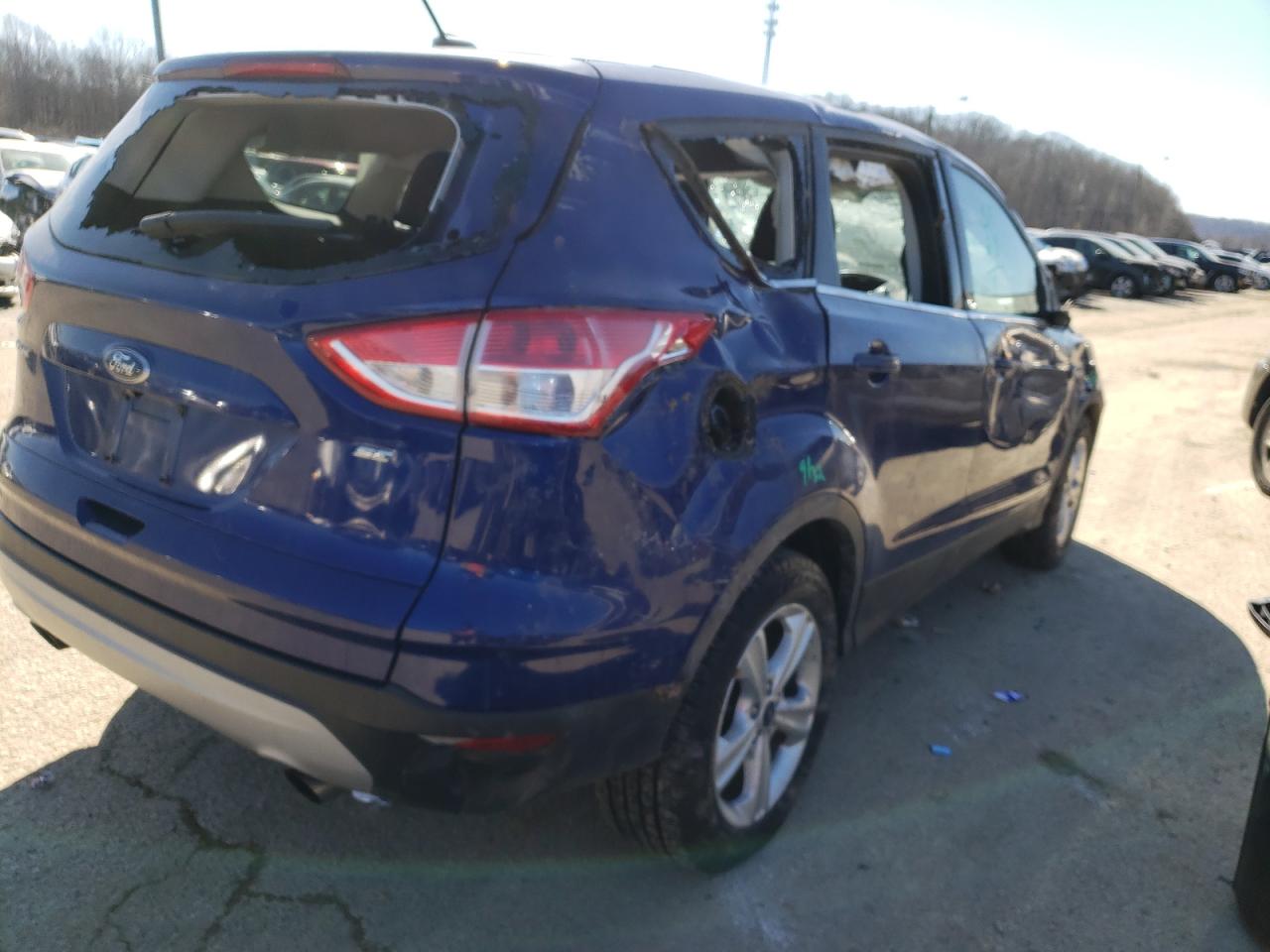 Photo 4 from auction – 2015 FORD ESCAPE SE with VIN 1FMCU0G7XFUA06387