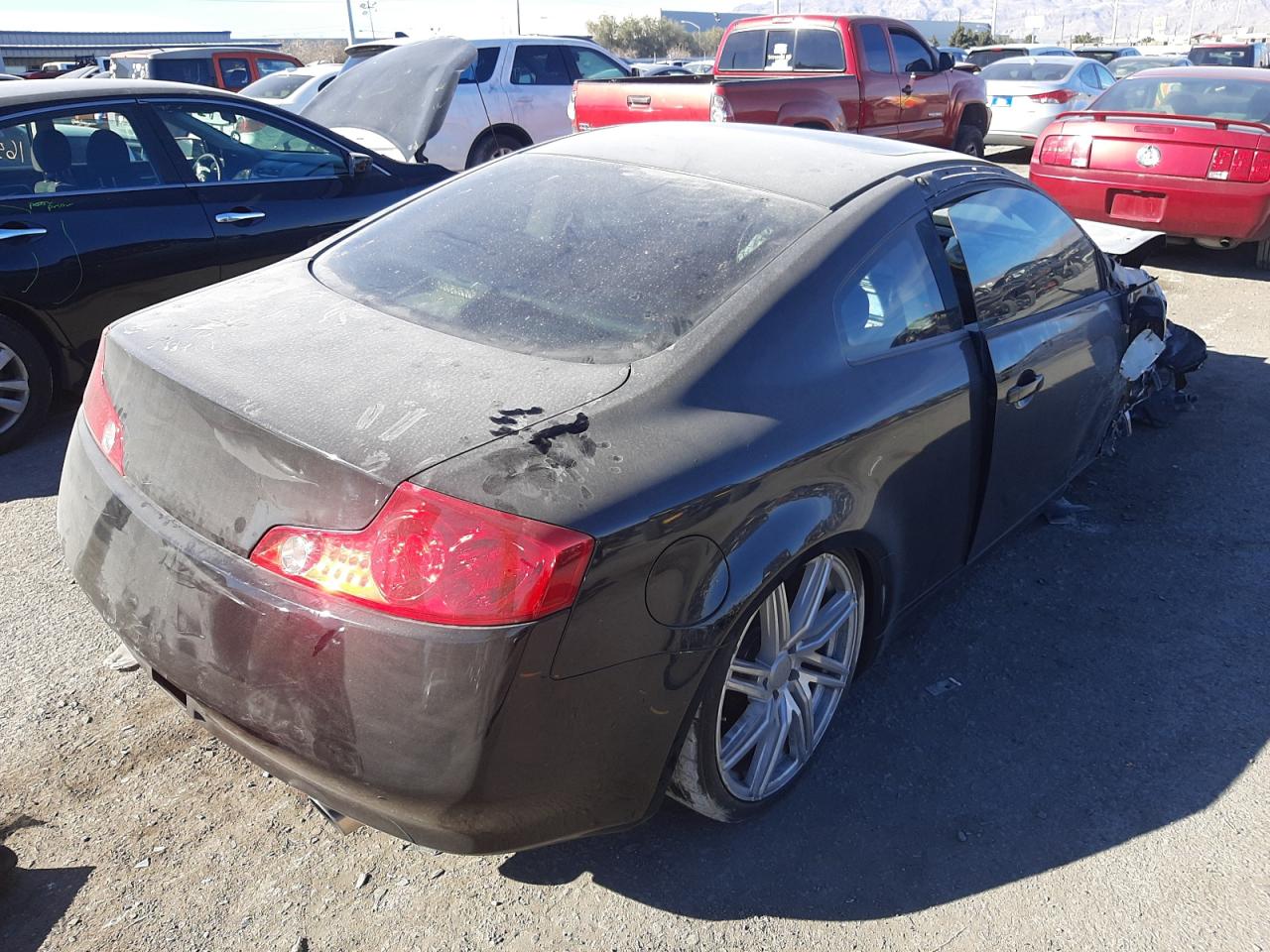 Photo 4 from auction – 2003 INFINITI G35 with VIN JNKCV54E73M206896