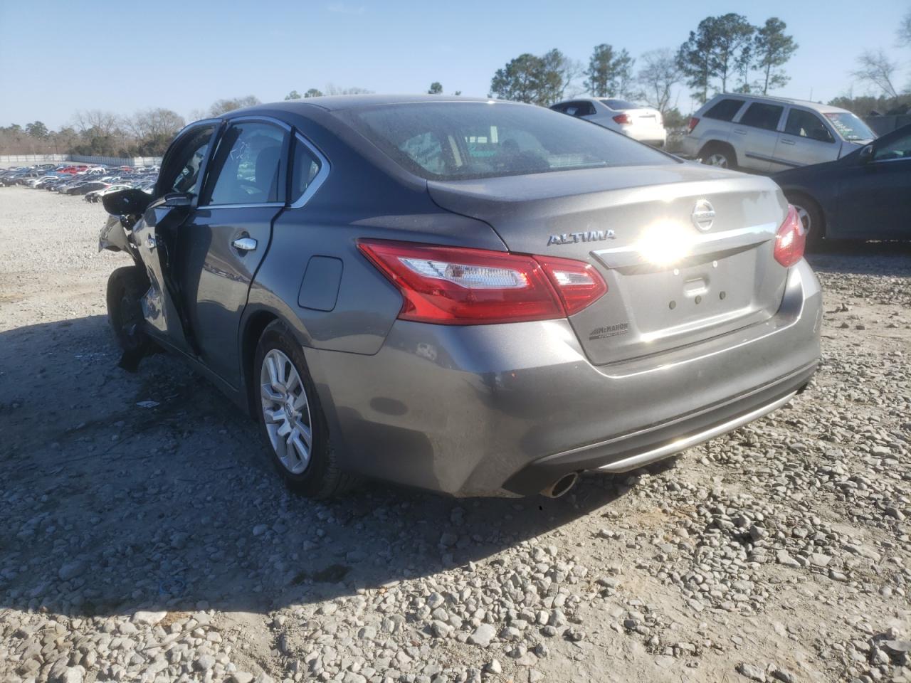 Photo 3 from auction – 2017 NISSAN ALTIMA 2.5 with VIN 1N4AL3AP9HC471377