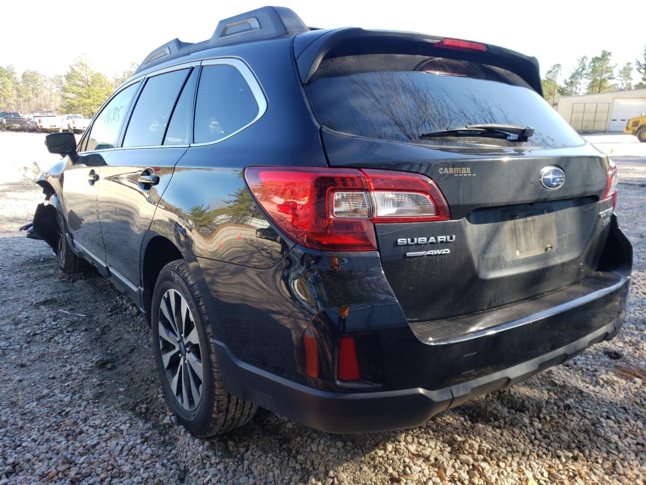 Photo 3 from auction – 2015 SUBARU OUTBACK 3. with VIN 4S4BSENCXF3217576