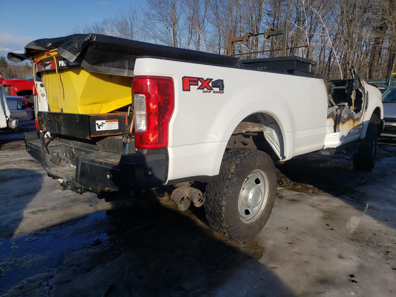 Photo 4 from auction – 2018 FORD F350 SUPER with VIN 1FTRF3BT6JEB62508