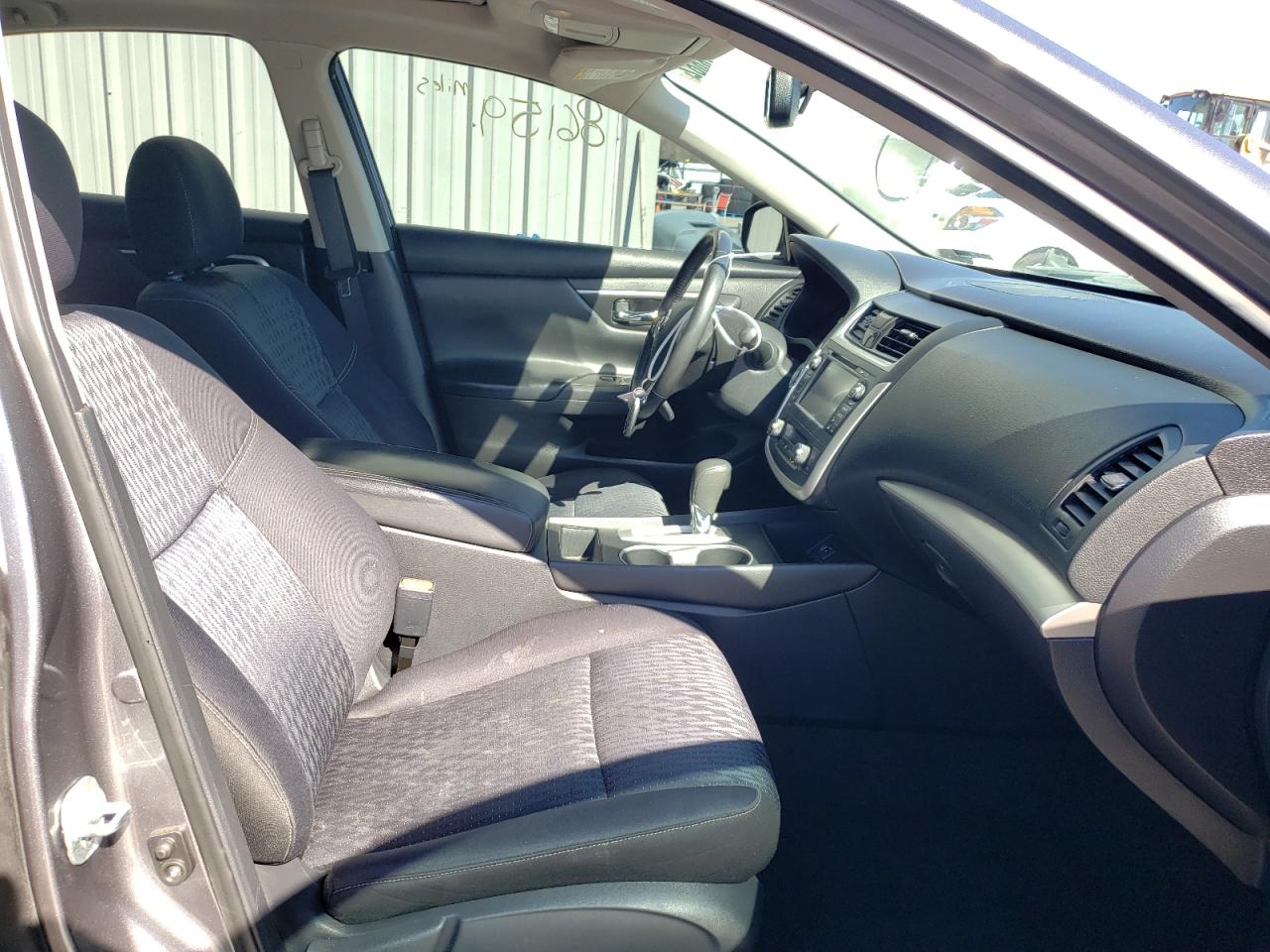 Photo 5 from auction – 2016 NISSAN ALTIMA 2.5 with VIN 1N4AL3AP1GC134698