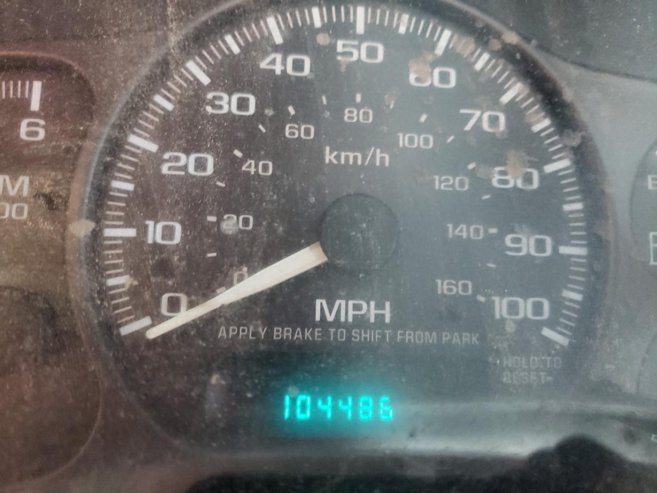 Photo 8 from auction – 2002 CHEVROLET SILVERADO with VIN 1GCEC14W92Z284079