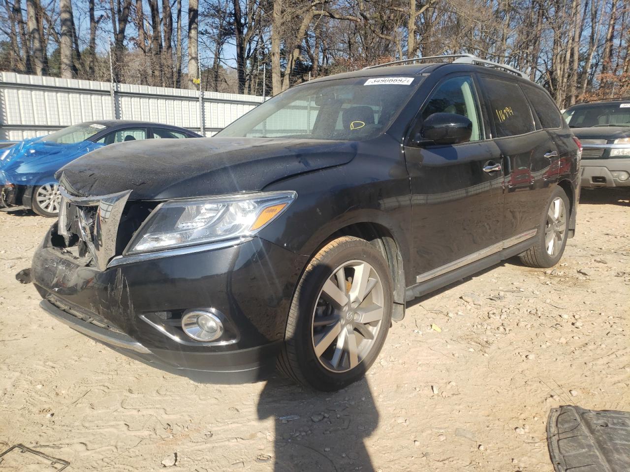 Photo 2 from auction – 2015 NISSAN PATHFINDER with VIN 5N1AR2MN2FC660586