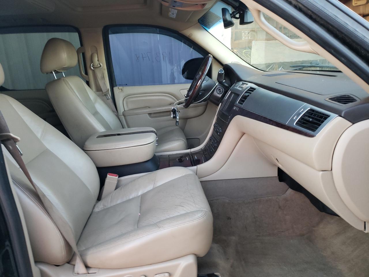 Photo 5 from auction – 2011 CADILLAC ESCALADE E with VIN 1GYS3JEF4BR181292