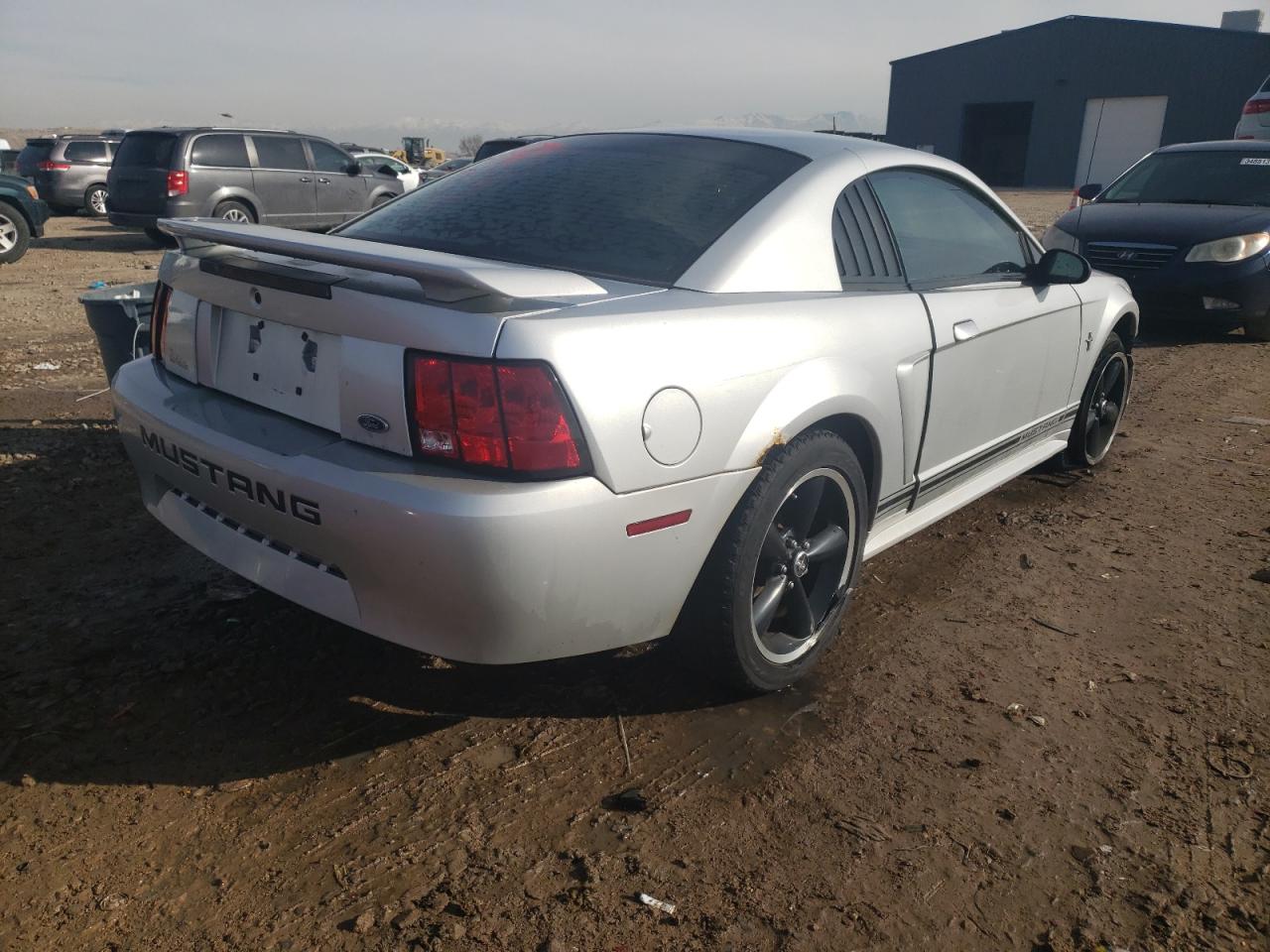 Photo 4 from auction – 2001 FORD MUSTANG with VIN 1FAFP40451F148195