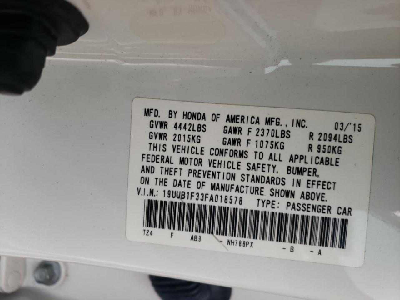 Photo 10 from auction – 2015 ACURA TLX with VIN 19UUB1F33FA018578