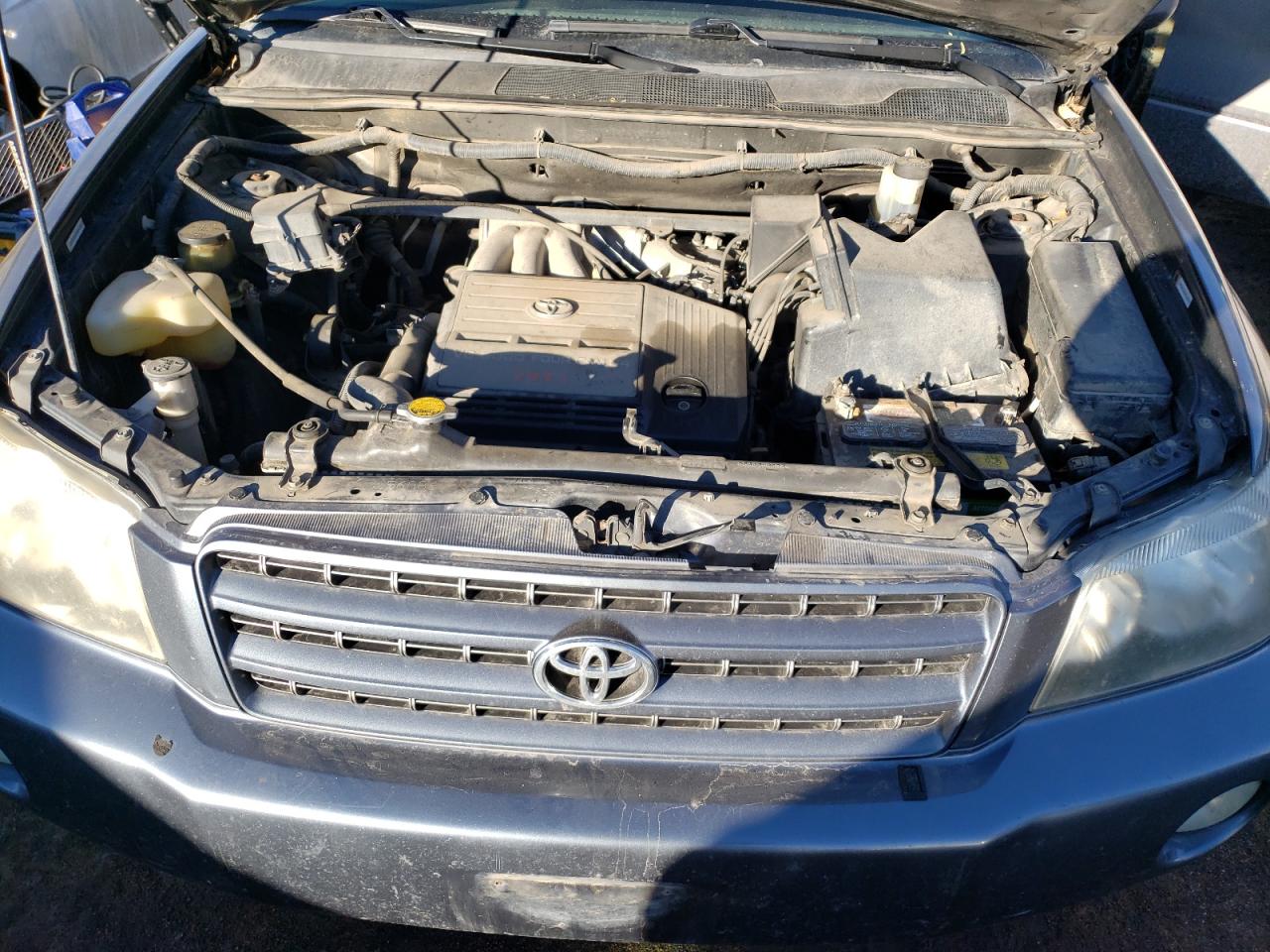 Photo 7 from auction – 2002 TOYOTA HIGHLANDER with VIN JTEHF21AX20068373