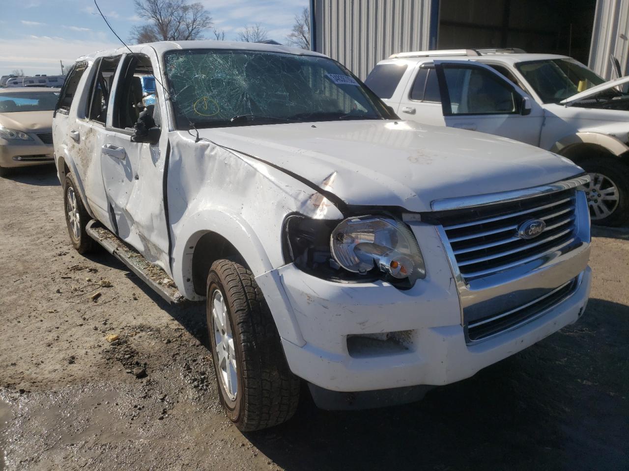 Photo 9 from auction – 2009 FORD EXPLORER X with VIN 1FMEU73E29UA44061