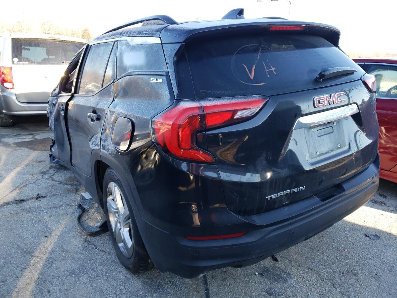Photo 3 from auction – 2019 GMC TERRAIN SL with VIN 3GKALMEX7KL237524