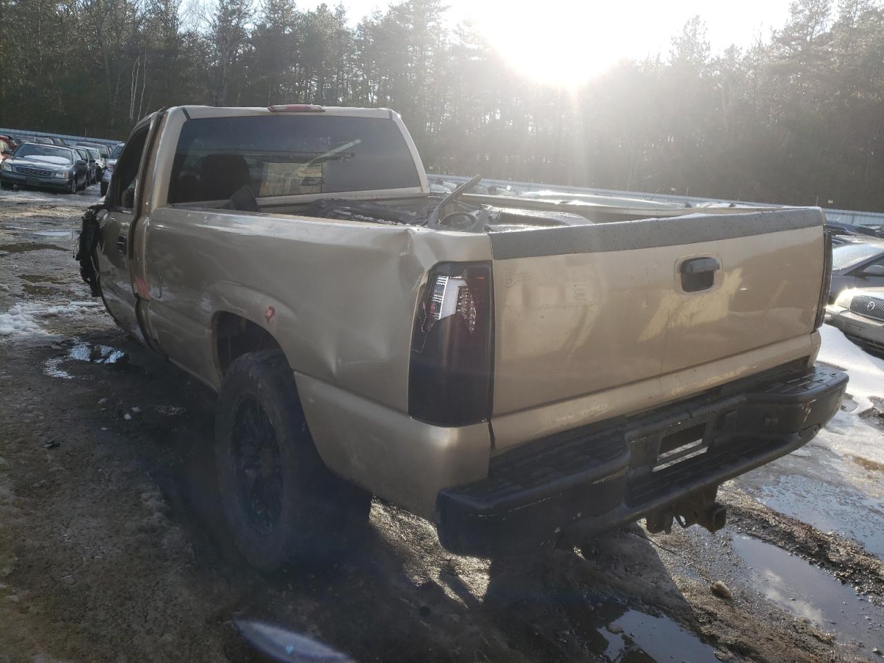 Photo 3 from auction – 2006 GMC SIERRA K25 with VIN 1GTHK24U86E242505
