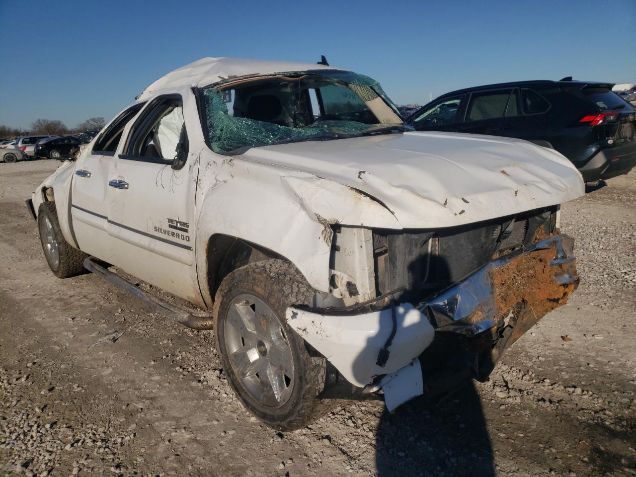 CHEVROLET SILVERADO 2010 with VIN 3GCRCSE03AG296258 - Photo from auction