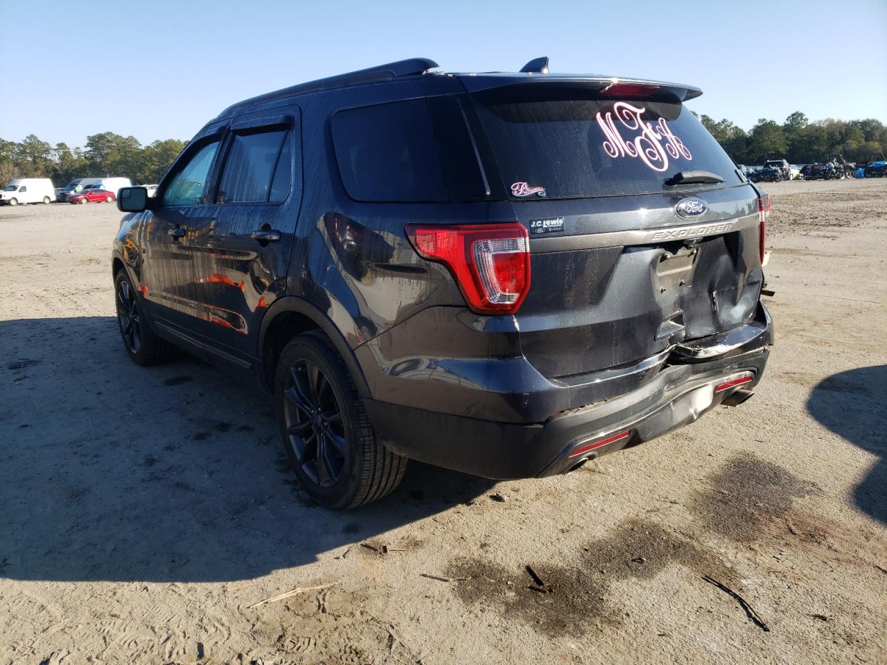 Photo 3 from auction – 2017 FORD EXPLORER X with VIN 1FM5K7D82HGB16596