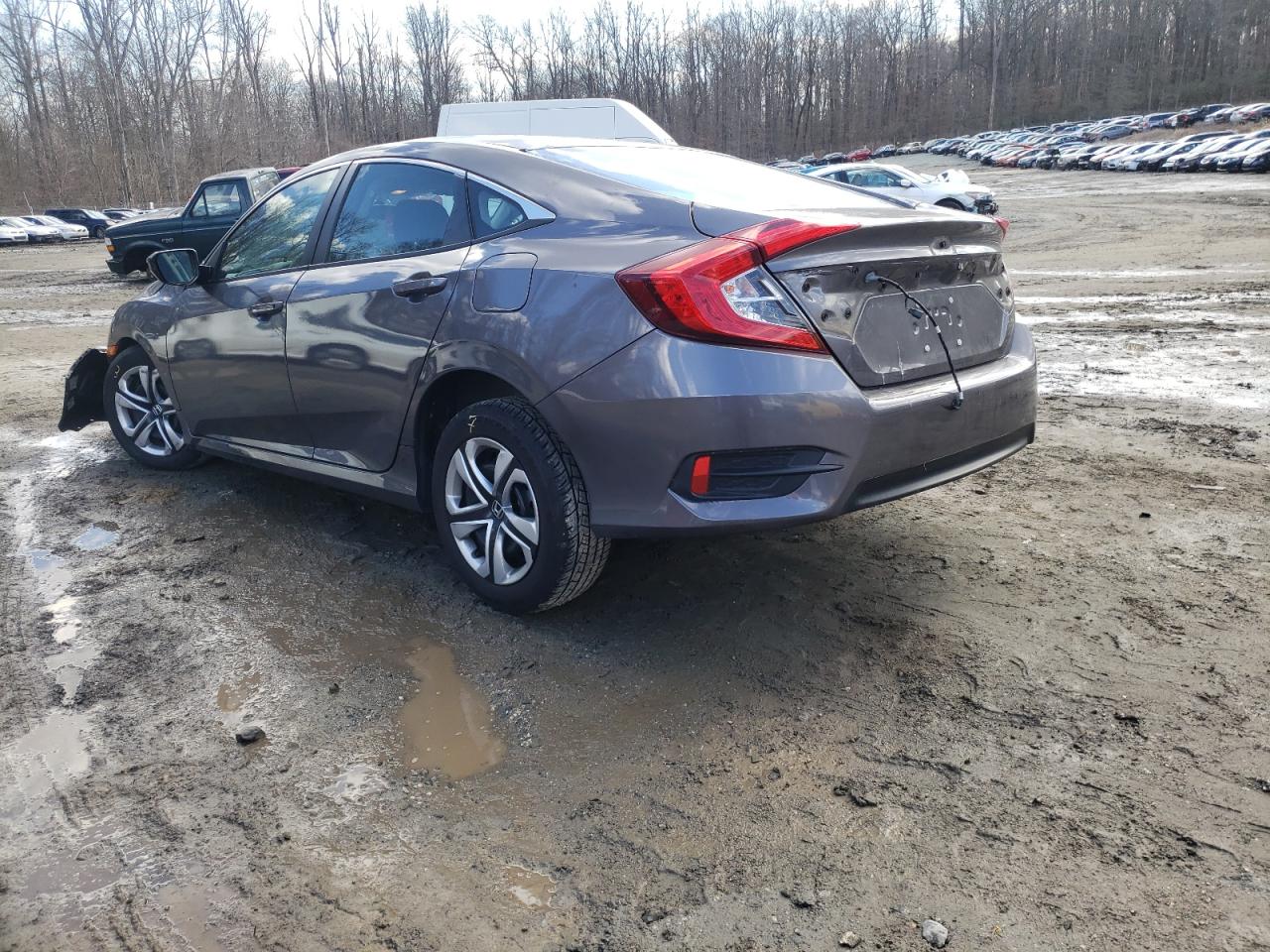 Photo 3 from auction – 2018 HONDA CIVIC LX with VIN 2HGFC2F58JH516461
