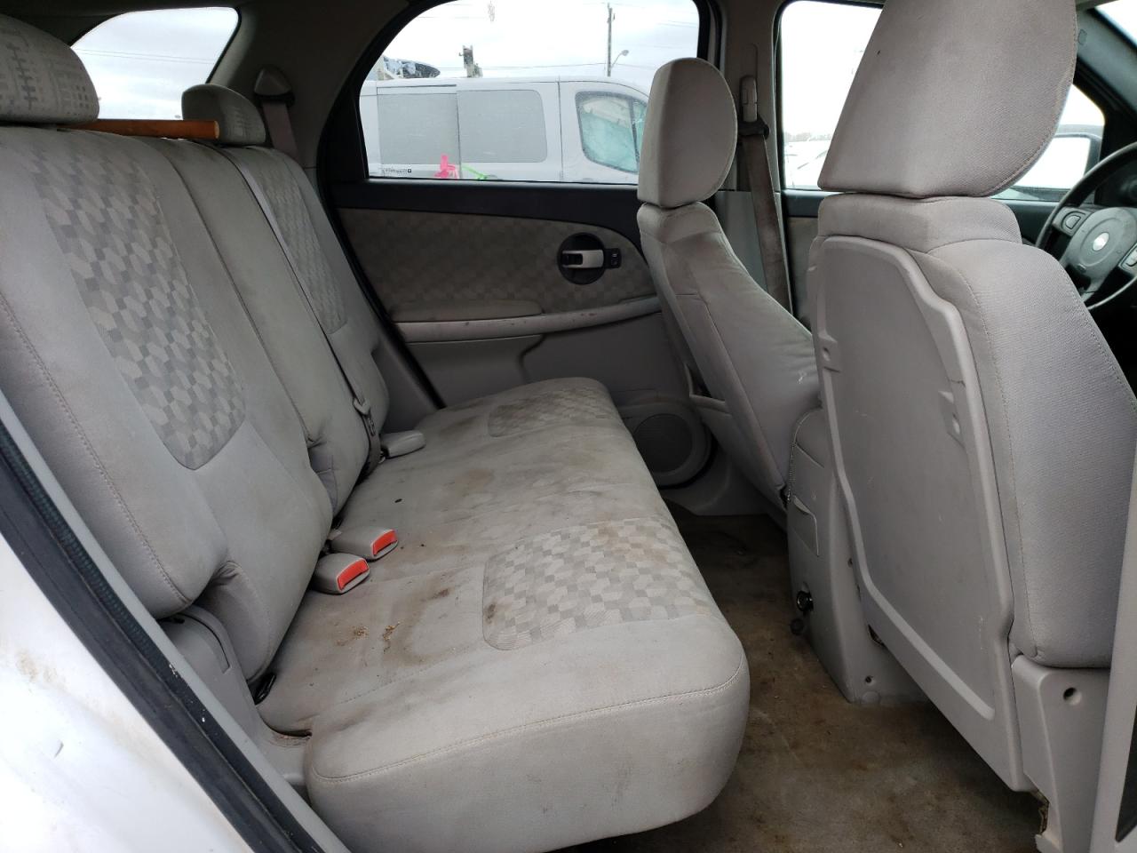 Photo 6 from auction – 2005 CHEVROLET EQUINOX LT with VIN 2CNDL73F156174669