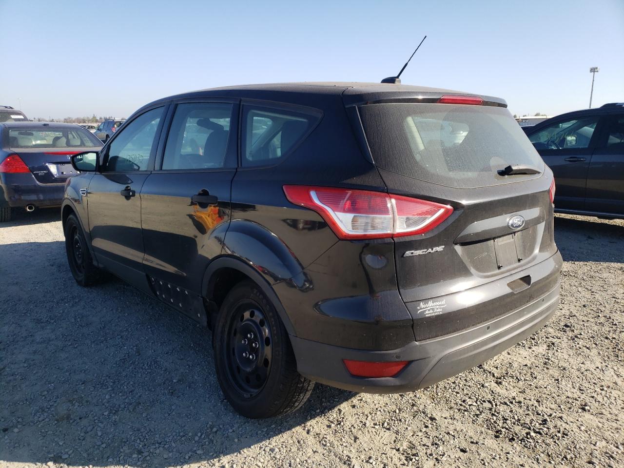 Photo 3 from auction – 2013 FORD ESCAPE S with VIN 1FMCU0F79DUB15938