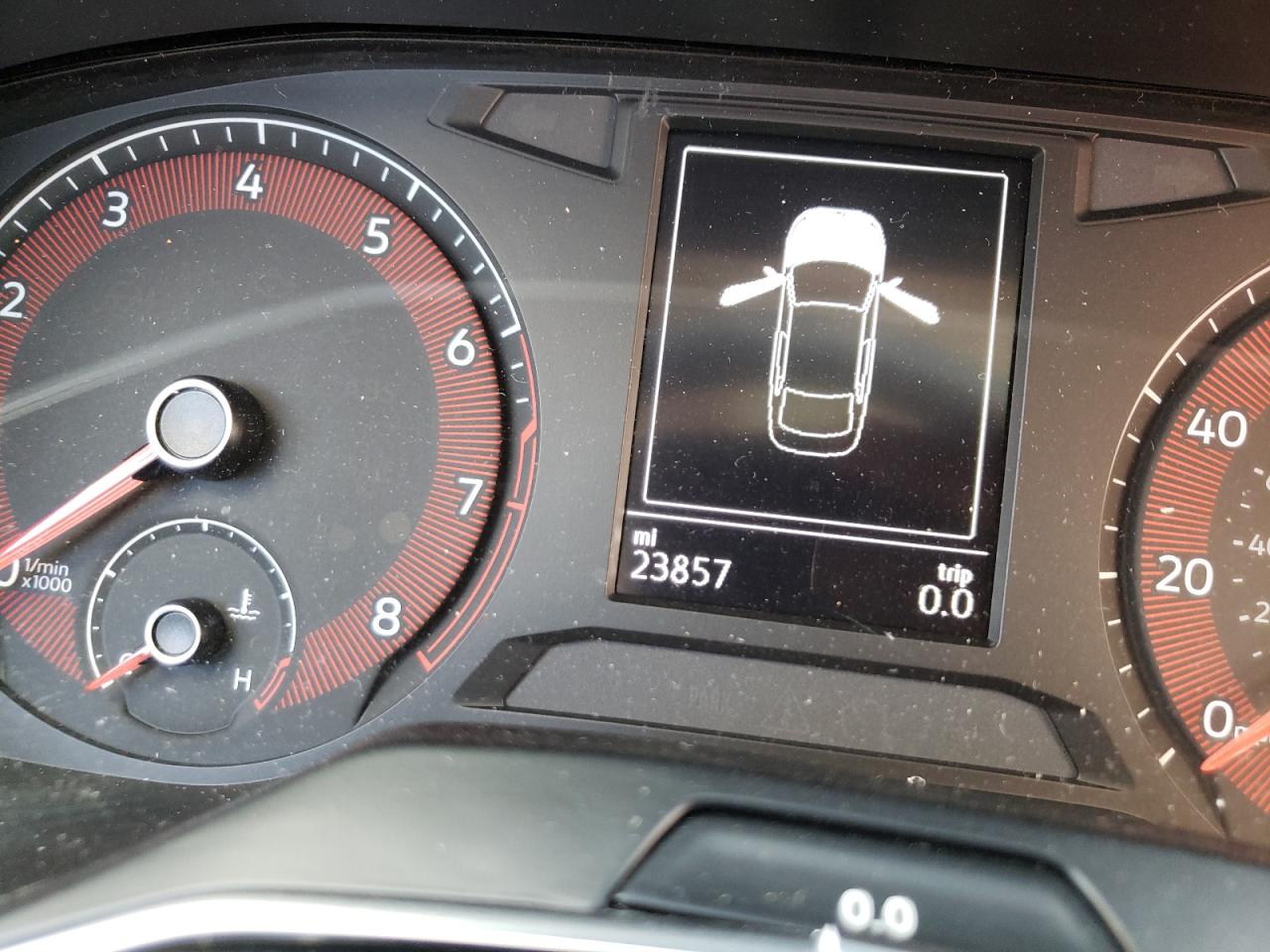 Photo 8 from auction – 2019 VOLKSWAGEN JETTA S with VIN 3VWCB7BU2KM227252